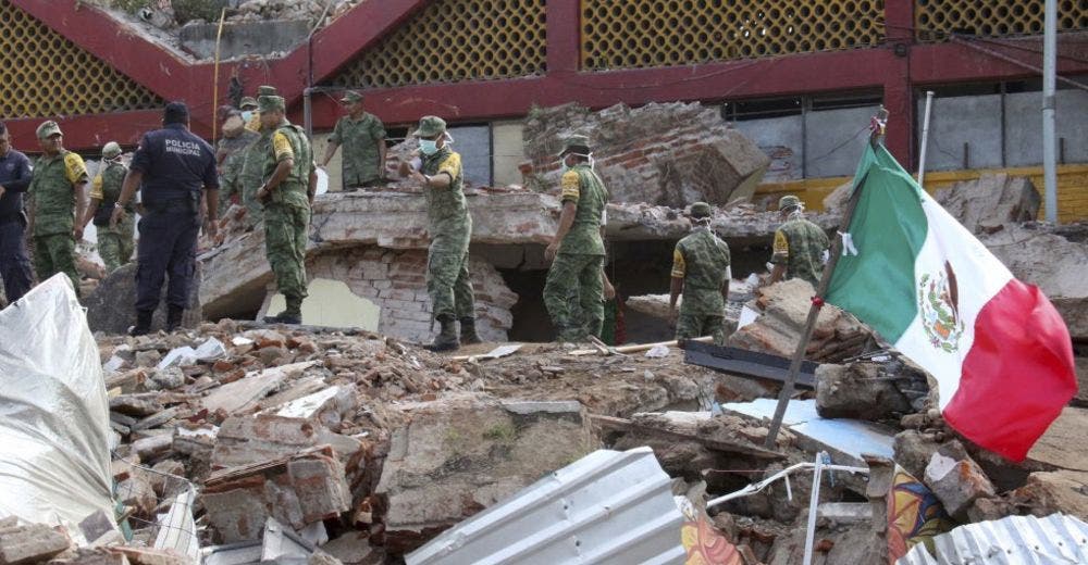 Las Imágenes Más Desgarradoras Del Terremoto Que Ha Causado 61 Muertes En México 9472