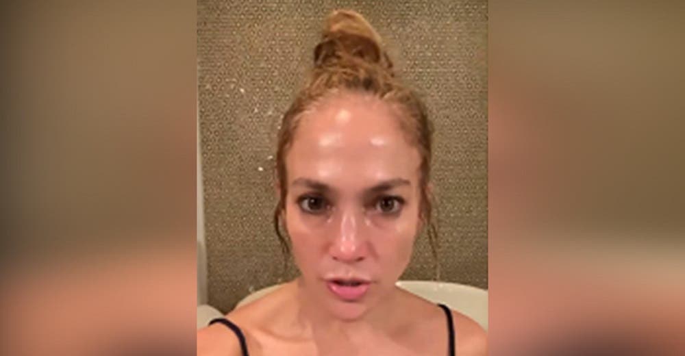 Jennifer Lopez responde a la fan que arremetió contra ella por tener «toneladas de bótox»