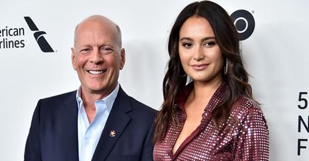 La esposa de Bruce Willis ruega a los paparazzi que no le griten al actor en la calle